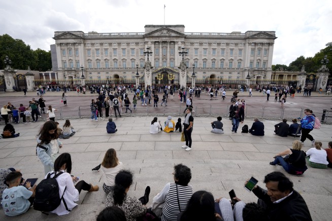 Queen Elizabeth II has died: Live updates