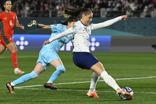 Shaky Americans avoid upset to reach Women's World Cup knockout round after 0-0 draw with Portugal