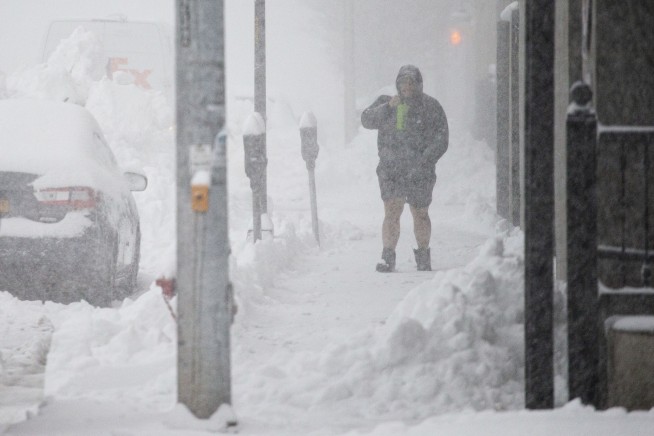 Dangerous lake-effect snow paralyzes parts of New York state