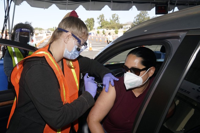 Fully vaccinated people can gather without masks, CDC says