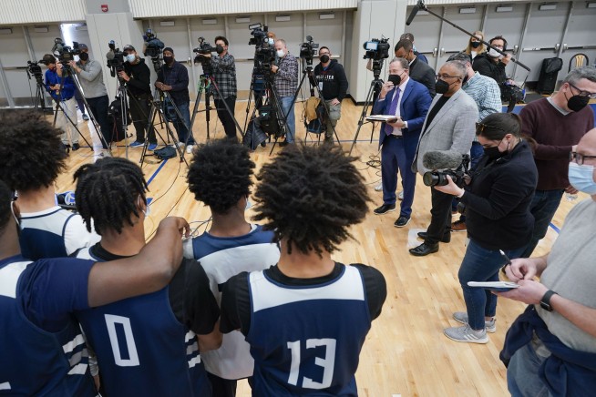 Cinderella Saint Peter's dancing on boulevard in Jersey City