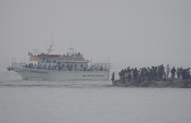 SpaceX's mega rocket completes its fourth test flight from Texas without exploding