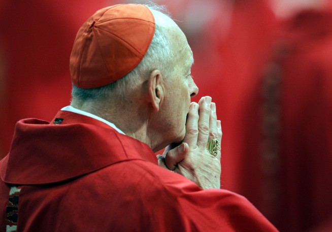 Vatican faults many for McCarrick's rise, spares Francis