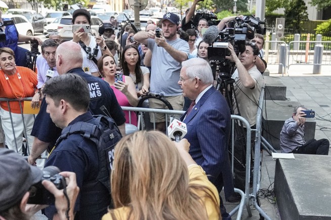 Sen. Bob Menendez guilty of taking bribes in cash and gold and acting as Egypt's foreign agent