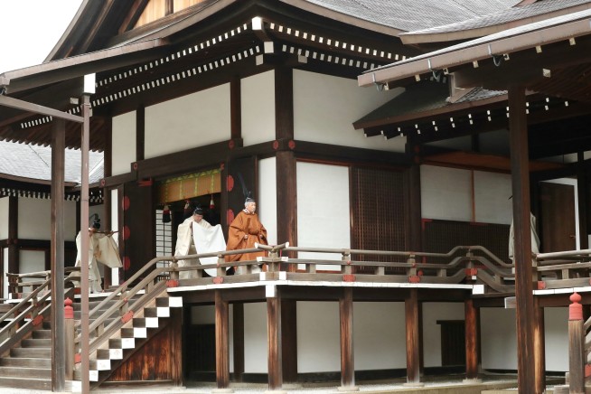 Emperor announces abdication as Japan marks end of era