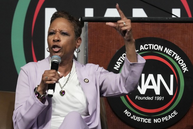 NYC Mayor Eric Adams will skip the Democratic primary and run for reelection as an independent