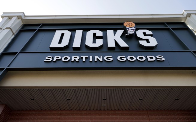 Dick's to halt sales of rifles, ammo at 125 of its stores