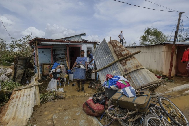 Fiona grows into Category 4 storm, heads toward Bermuda