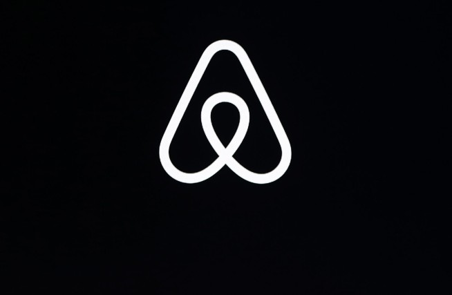 Airbnb permanently bans parties at its rental locations