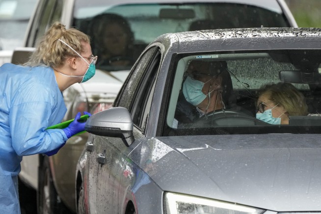 Australia battles several clusters in new pandemic phase