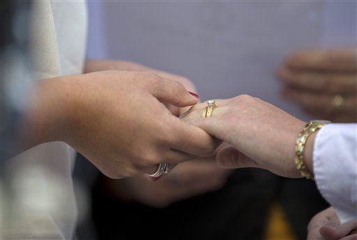 Judge Grants First Gay Divorce in Florida