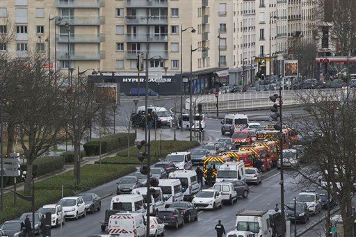 Paris Suspects Killed in Police Raid: Reports