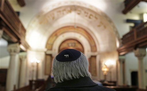 After 500 Years, Portugal Says Jews Can Return