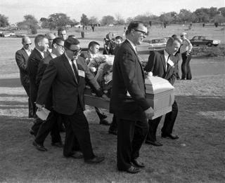Judge: Oswald's Casket Belongs to Brother