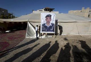 ISIS Video Shows Jordan Pilot Burned Alive
