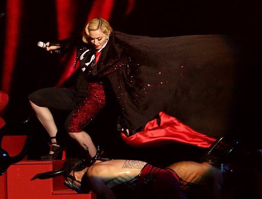 Armani on Madonna Fall: She's 'Difficult'