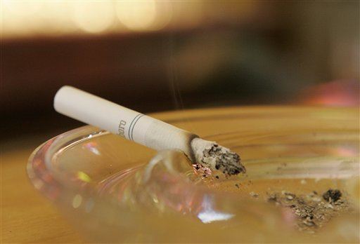 Cigarette Smoke Makes Superbugs Even Stronger