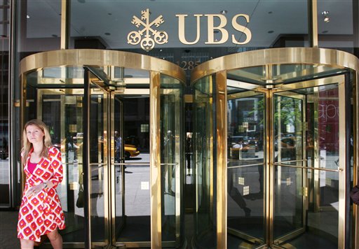 Feds Detain Top UBS Banker in Tax-Fraud Probe