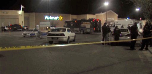 Police: 'Clueless' Pair Rode to Walmart With Gunman