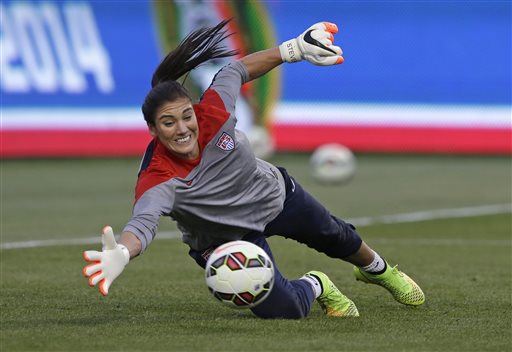 Report: Hope Solo Threatened to Attack Cops