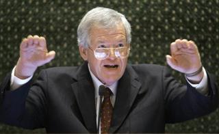 Hastert Headed to Court, Watergate Lawyer in Tow