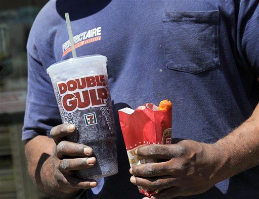 Study Pinpoints Sugary Drinks' Death Toll