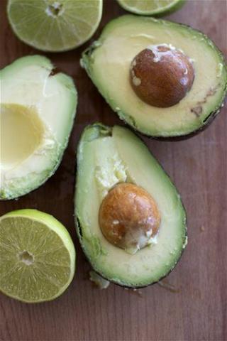 The Internet Freaks Out Over a NYT Guacamole Recipe