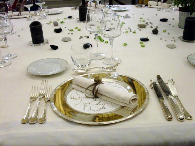 Fancy Restaurant Kept $500K in Servers' Tips