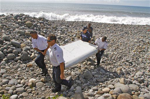 Malaysia: Debris Is MH370