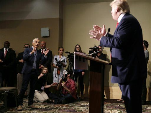 Univision Reporter Kicked Out of Trump Event