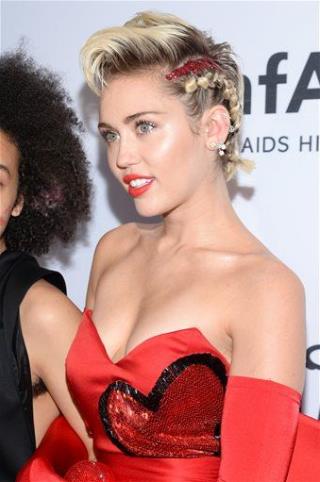 Miley Cyrus: 'I'm Pansexual'