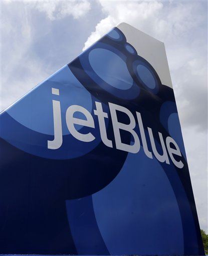 JetBlue Passenger Redefines 'Bad Seatmate'