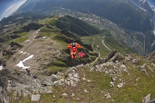 BASE Jumper Killed in Alps Leap