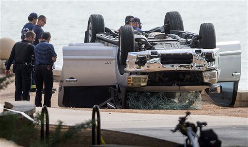 Cops: Dad Purposely Drove Into Lake, Drowned Family