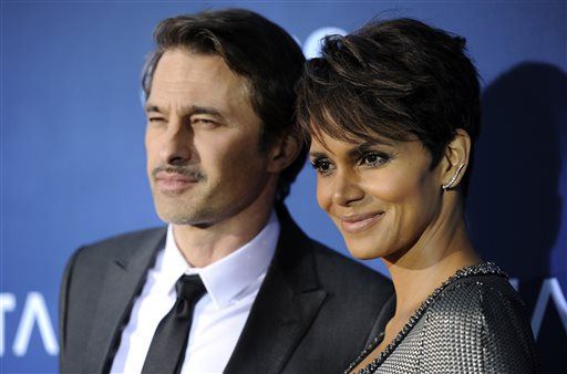 It's Over for Halle Berry, Olivier Martinez