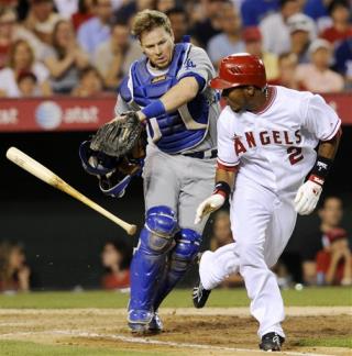 Lefty Saunders Leads Angels Over Dodgers