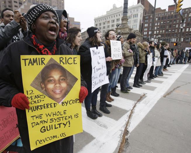 Cops Won't Face Charges in Shooting of Tamir Rice