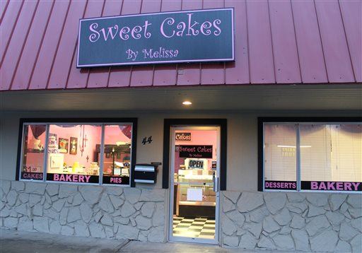 Anti-Gay Bakery Owners Cough Up $135K