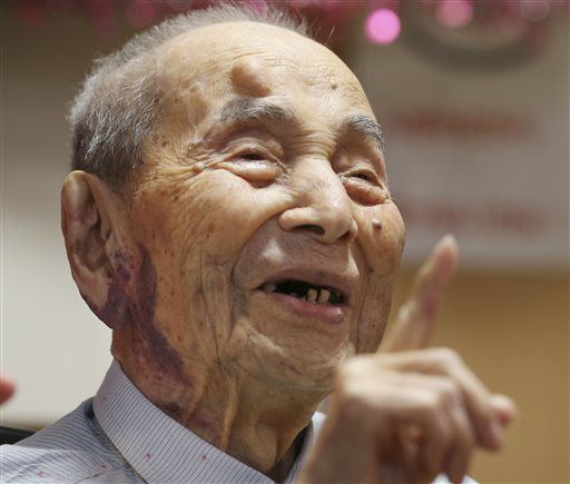 Oldest Man Dies After 112 Years of 'Not Overdoing It'