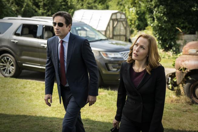 New X-Files Is Both 'Dreadful,' Amazing