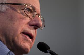 Walter Scott Lawyer Jumps to Sanders in Critical SC