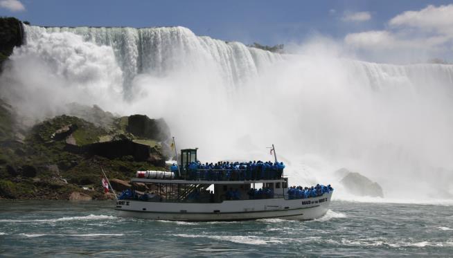 Officials' Plan: Turn Off Niagara Falls