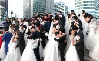 Ad in China Fights Back Against Insane Pressure to Marry