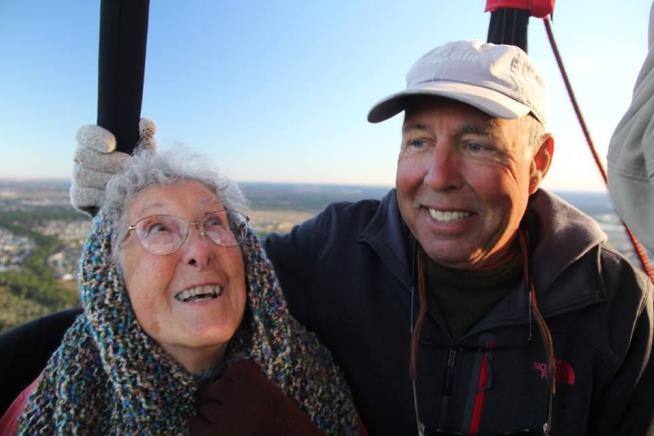 90-Year-Old's Cancer Treatment: an Epic Road Trip