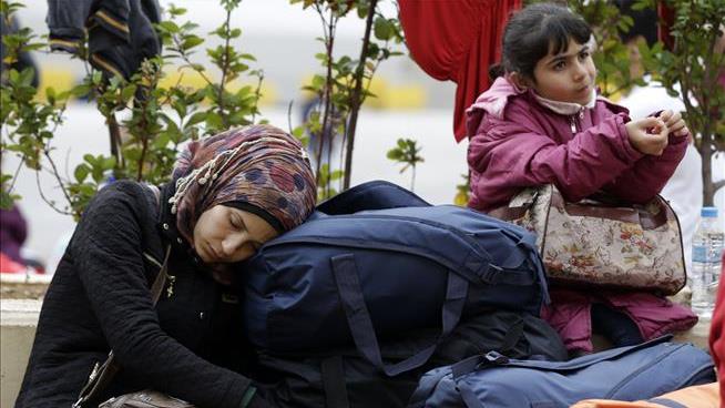 Refugee Deal Would 'Break Business Model of Smugglers'