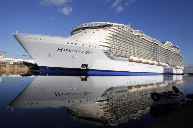 The World's Largest Cruise Ship Sets Sail