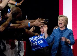 Clinton Wins as Sanders Concedes Missouri Primary