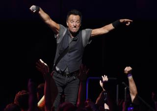 Springsteen Writes Awesome Tardy Note for 9-Year-Old