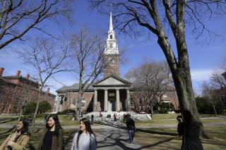 Harvard Club Breaks 225-Year Silence, Defends All-Male Policy