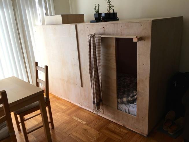 SF Man Has to Stop Living in Box in Friend's Living Room